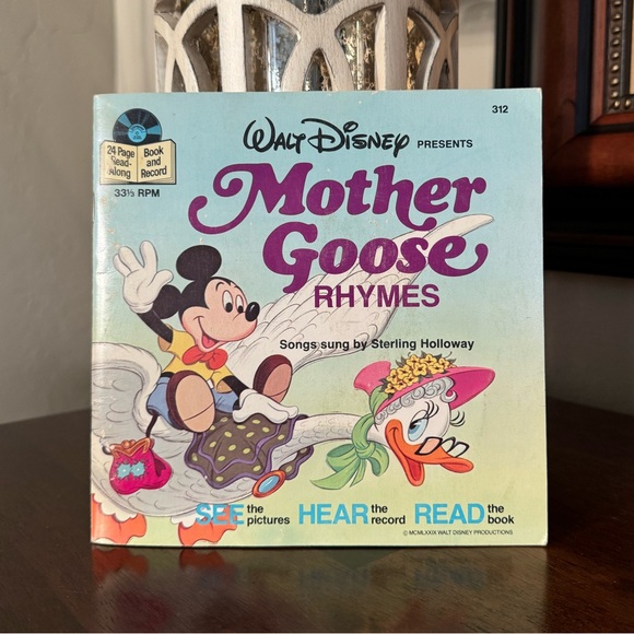 American Vintage Other - 1979 Vintage Disneyland Walt Disney Mother Goose Rhymes Book & Record
